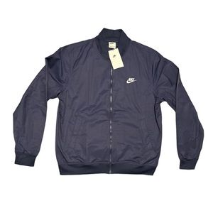 Nike Sportswear Sport Essentials Woven Unlined Bomber Jacket